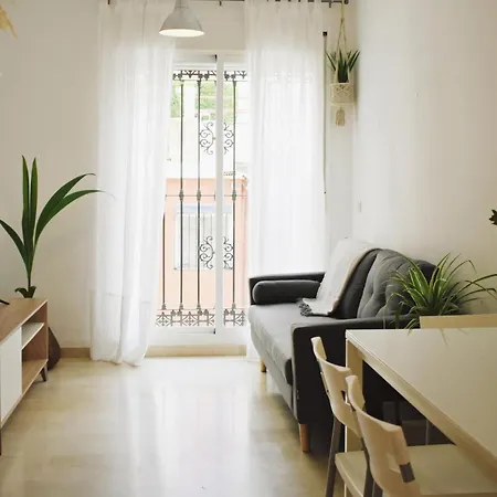Bea's Home: Cozy On The Outskirts Of Centre *
