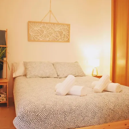 Bea's Home: Cozy On The Outskirts Of Centre *